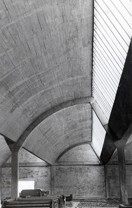 Detalle del interior de las naves