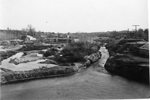 Vista del puente en construcción