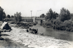 Vista del puente en construcción