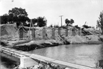 Vista del puente en construcción
