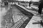 Detalle del puente en construcción