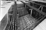 Detalle del puente en construcción