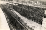 Detalle del puente en construcción