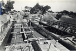 Detalle del puente en construcción