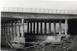 Vista de las pilas del puente en construccin