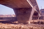 Vista del puente en Rubí sobre la riera de Rubí