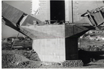 Detalle del puente en construcción