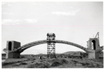 Detalle del puente en construcción