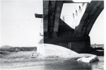 Detalle del puente en construcción