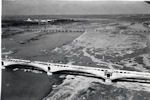 Vista aérea del puente en construcción