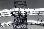 Detalle del puente en construcción