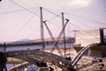 Detalle del puente en construcción
