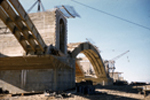 Detalle del puente en construcción