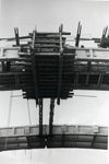 Detallle del puente en construcción