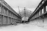 Vista del interior de la factoría en construcción