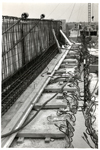 Detalle del puente en construcción