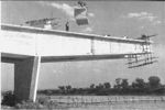 Detalle del puente en construcción