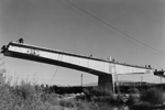 Detalle del puente en construcción