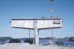 Detalle del puente en construcción